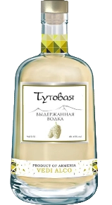Водка «Тутовая » выдержанная, бутылка «Босс»   500 мл