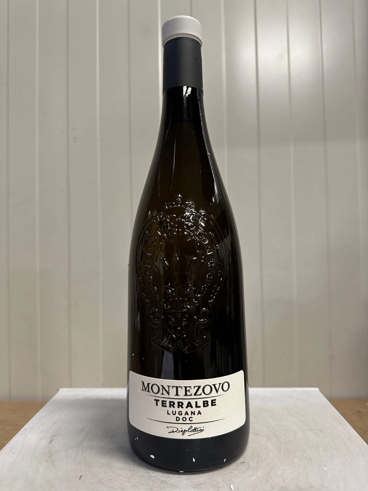 Вино Monte Zovo Terralbe Lugana Doc Монте Зово Лугана Терральбе  2023 750 мл