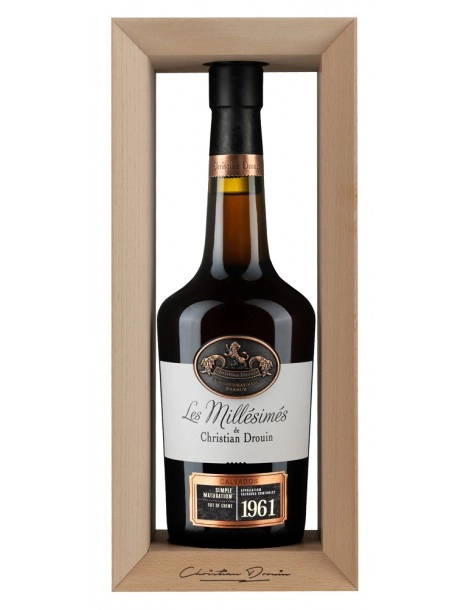 Кальвадос Christian Drouin gift box 1961 700 мл