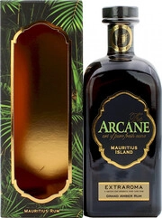 Ром Arcane Extraroma Grand Amber Rum 12 Y.O. in gift box 700 мл