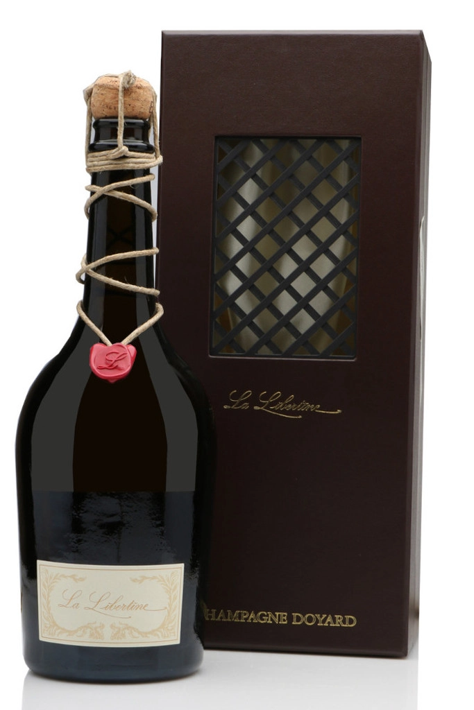 Игристое вино Doyard La Libertine Cuvée gift box  2007  750 мл