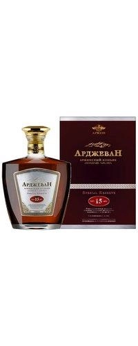 Коньяк Ardjevan 15 year in gift box   700 мл