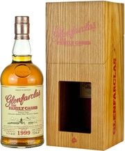 Виски Glenfarclas 1999 Family Casks   700 мл