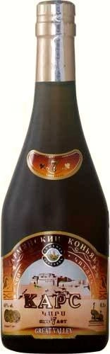 Коньяк Карс 7 лет в подарочной упаковке 500 мл