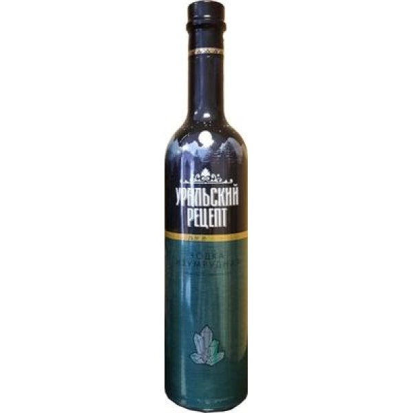 Водка  Уральский рецепт  Изумрудная  500 мл