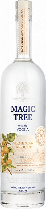 Водка  Magic Tree  Apricot  750 мл