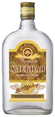 Водка Ладога Хлебная фляга 100 мл