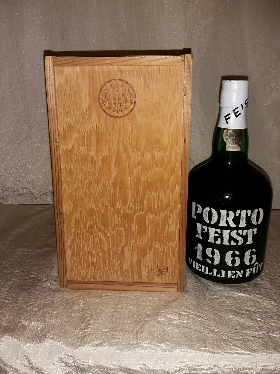 Портвейн Feist 1966 0,75