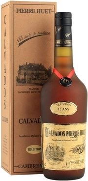 Кальвадос   Pierre Huet  Tradition 15 ans gift box  700 мл