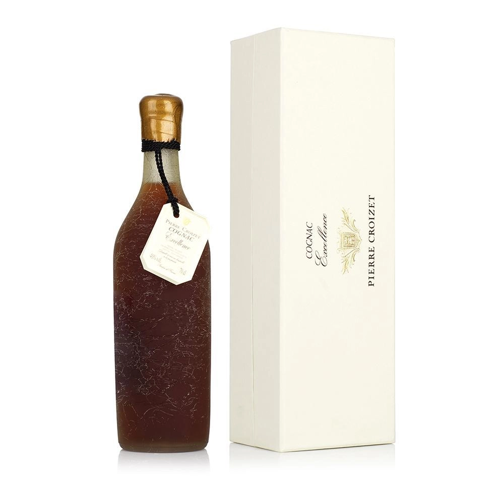 Коньяк Pierre Croizet Excellence  gift box  700 мл