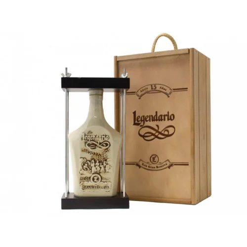 Ром Legendario Ron Gran Reserva 15 years gift box  700 мл