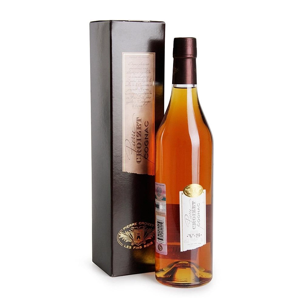 Коньяк Pierre Croizet VS gift box  700 мл