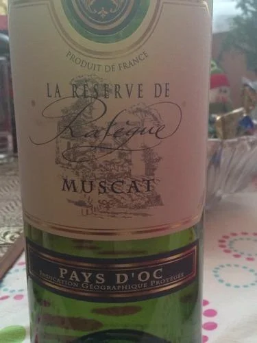 Вино La Reserve De Muscat Ля Резерв Де Мускат 750 мл