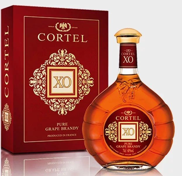 Бренди Cortel Napoleon  ХО  gift box Кортель  Наполеон ХО в п/у 700 мл