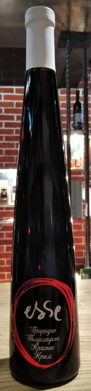 Вино Эссе Природное красное полусладкое 500   мл