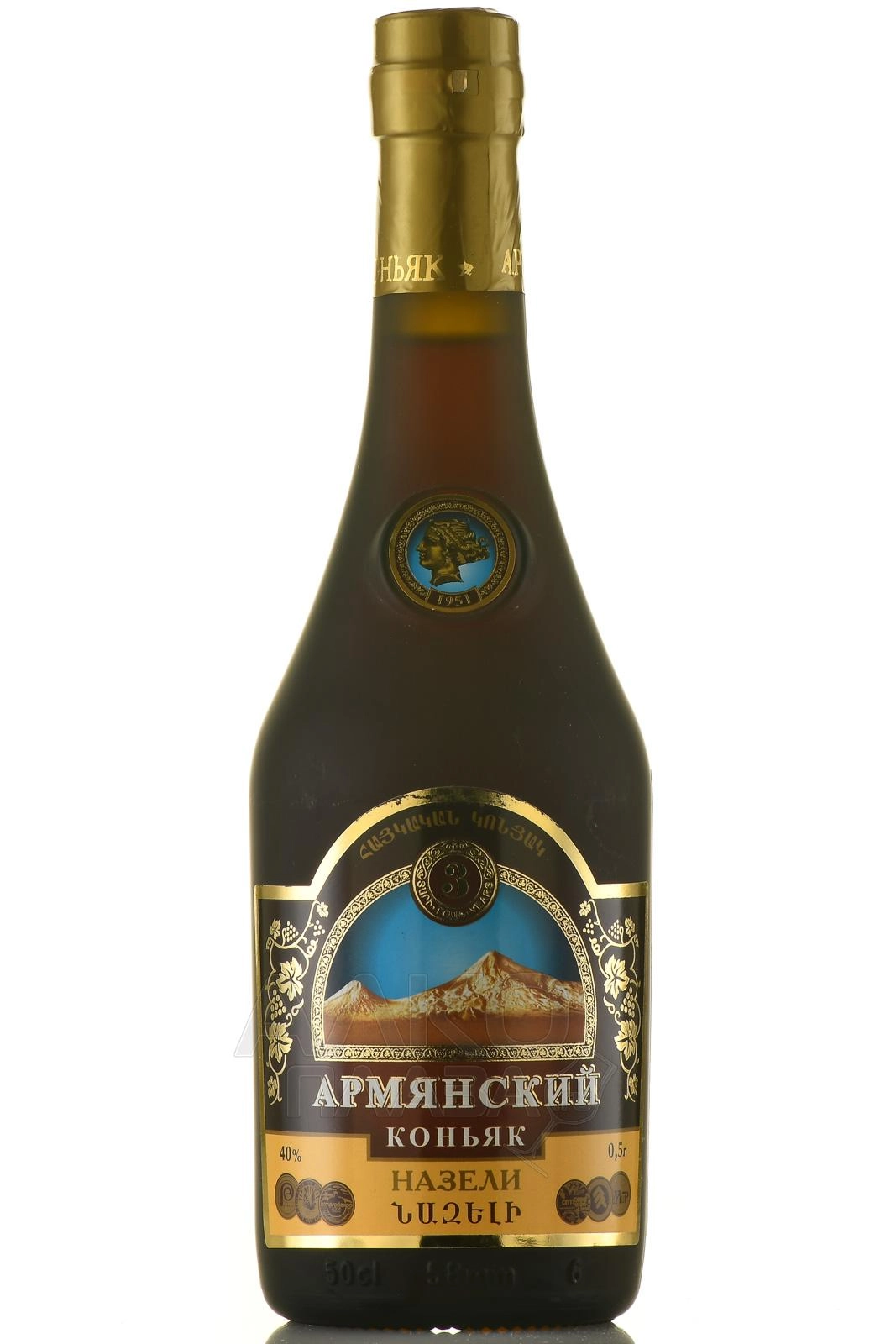 Коньяк Назели 3 года 500 мл