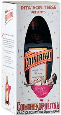 Ликер Cointreau Куантро в подарочной упаковке 700 мл