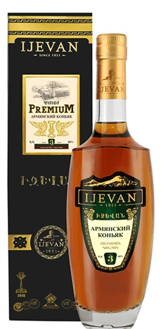 Коньяк Иджеван Премиум в подарочной упаковке 3 года 500 мл