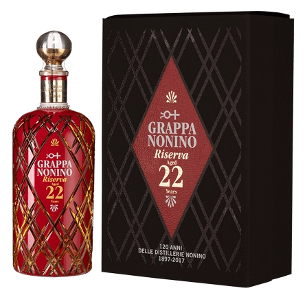 Граппа Nonino Riserva 22 Years Old gift box  700 мл