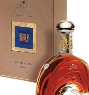Коньяк Martell Creation  Grand Extra Мартель Гранд Экстра Креасьон в подарочной упаковке 700 мл