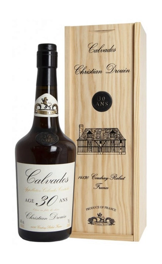 Кальвадос Christian Drouin  30 ans  gift box 700 мл