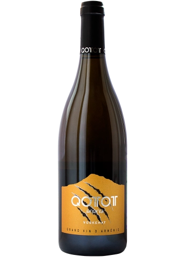 Вино армянское белое сухое Qotot  Котот Вайоц Дзор 2021 750 мл