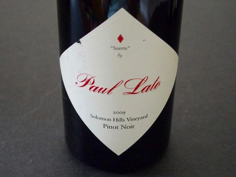Вино Paul Lato Suerte Solomon Hills Vineyard Pinot Noir Santa Maria Valley Поль Лато Суэрте Соломон Хилс Виньярд Пино Нуар Долина Санта Мария 2013 750 мл
