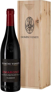 Вино  Domini Veneti  Amarone della Valpolicella Classico DOC wooden box  Домини Венети  Амароне делла Вальполичелла Классико  в деревянной коробке 2017  750 мл