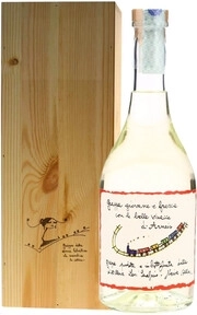 Граппа Distilleria Levi Serafino di Levi Romano Grappa Arneis gift box 42% 1500 мл