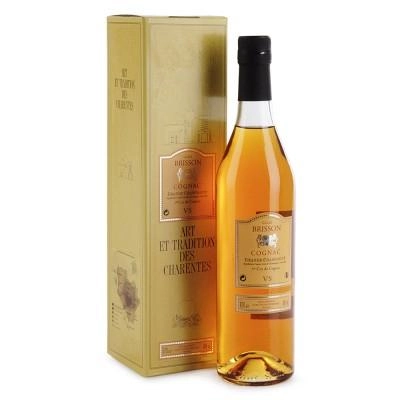 Коньяк Cognac Gilles Brisson Grande Champagne V.S. gift box 700 мл
