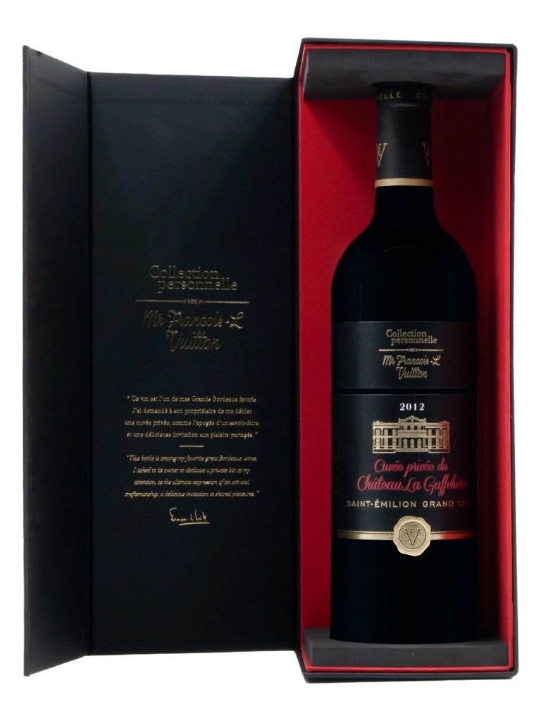 Вино  Cuvee Privee Du Chateau La Gaffeliere Grand Cru Шато Кюве Приве дю Шато ла Гаффельер Гран Крю  в подарочной коробке 750 мл