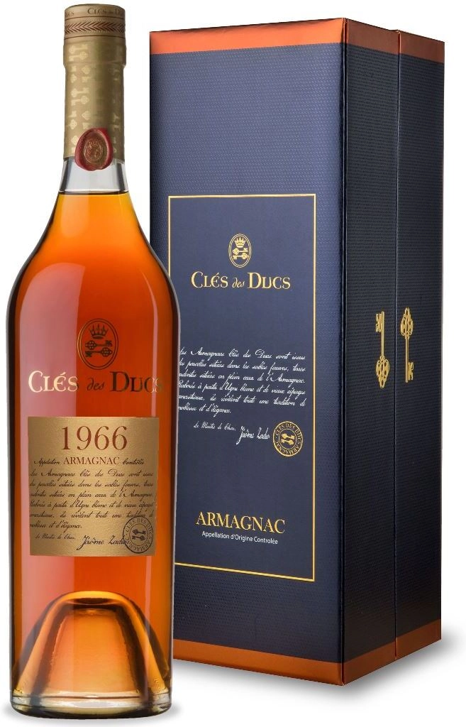 Арманьяк Armagnac Cles des Ducs Millesime gift box 1966  700 мл