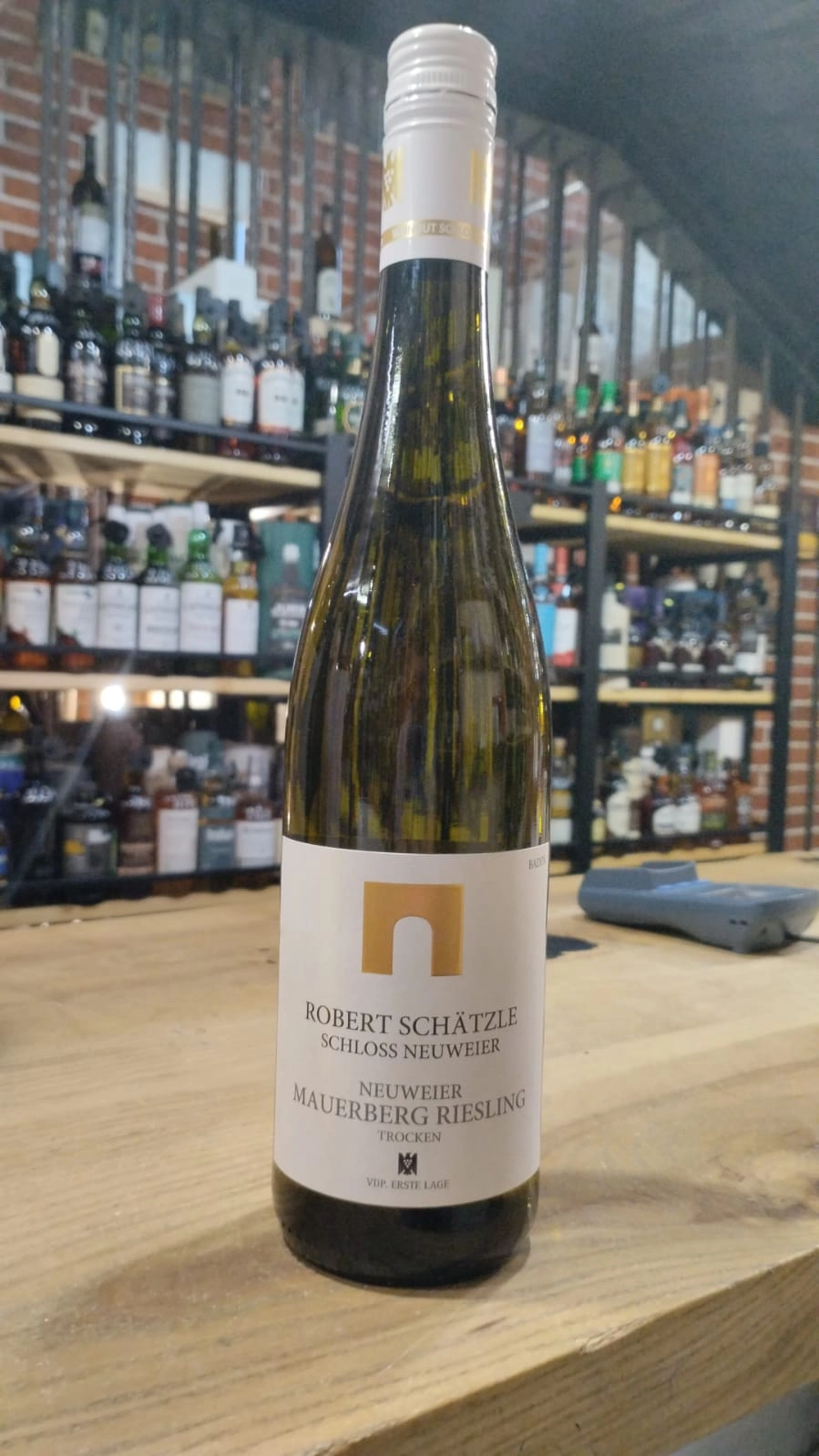 Вино   Robert Schatzle Schloss Neuweier, Baden, VDP Mauerberg  2018  750 мл  13,5 %