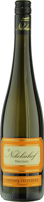Вино Nikolaihof Wachau, "Im Weingebirge" Gruner Veltliner Federspiel  Николайхоф Вахау, "Им Вайнгебирге" Грюнер Вельтлинер Федершпиль  2013 750 мл