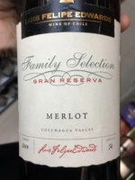 Вино Luis Felipe Edwards  Merlot Family Selection Gran Reserva  2021  750 мл
