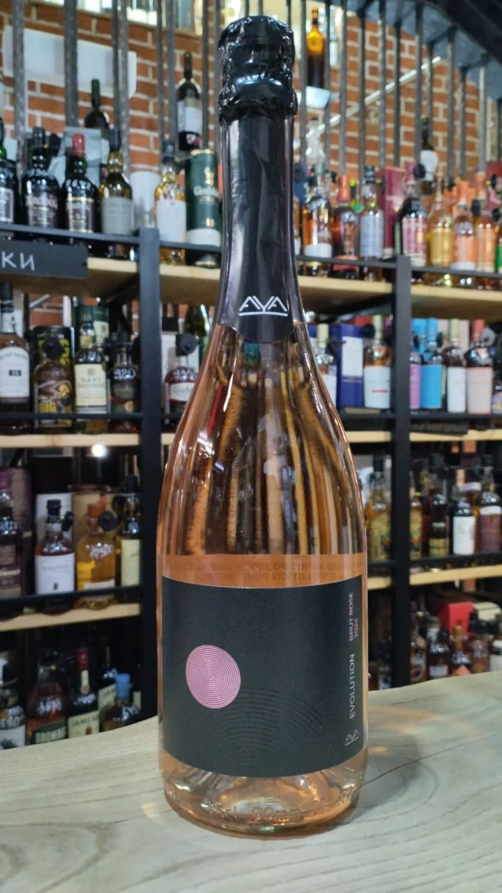 Игристое вино Айя Органик Вайн Эволюшн Пино Нуар Брют Розе 2024  750 мл  