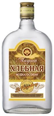 Водка Ладога Хлебная фляга 500 мл
