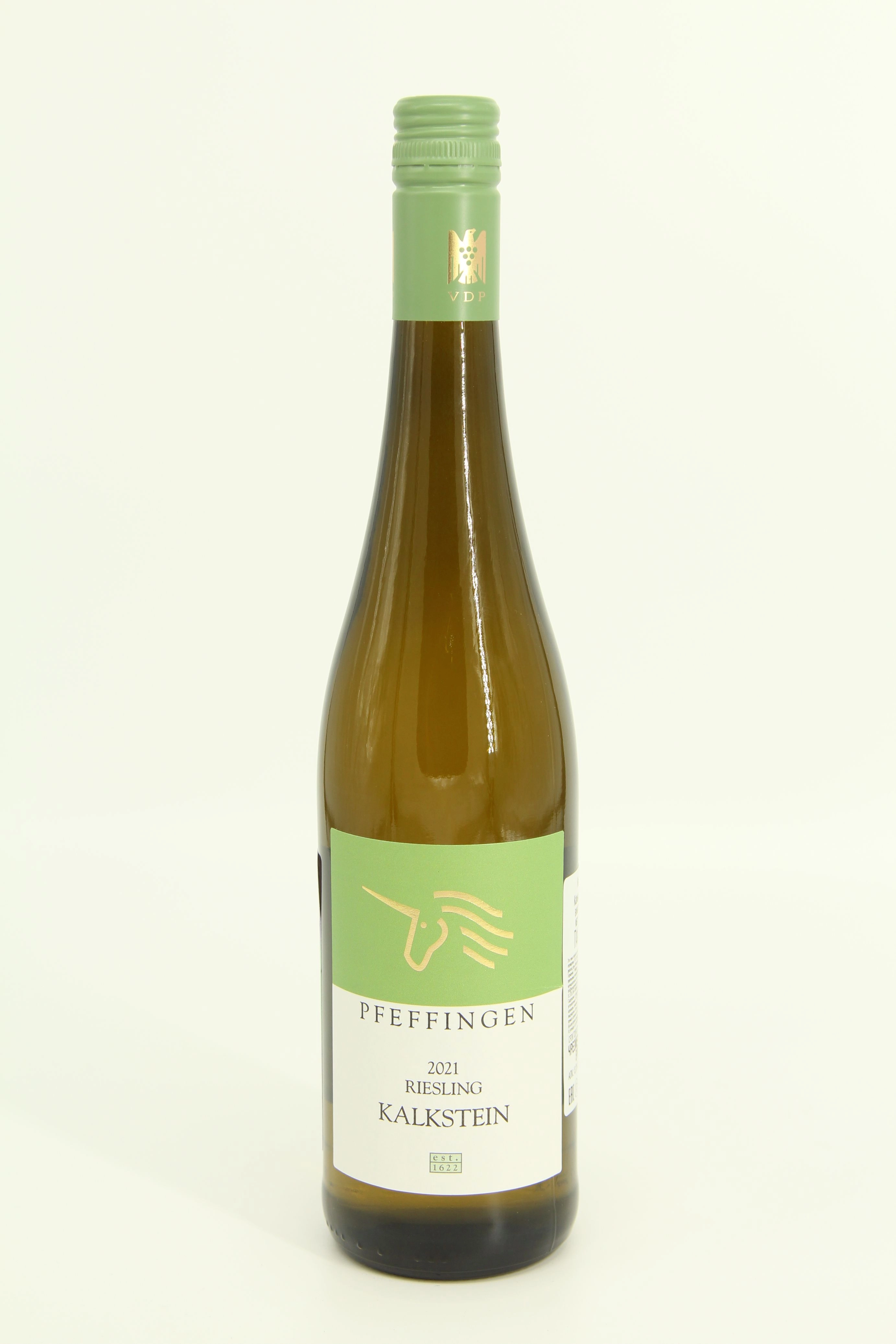 Вино Pfeffingen Ungstein Riesling Kalkstein 2021 750 мл 13%