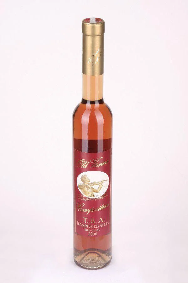 Вино Hafner Old Vienna Composition Late Cuvee, Хафнер Олд Вена Композишн Лейт Кюве, бел. сладкое, 0,375