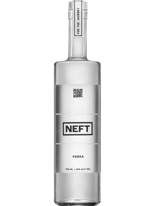 Водка Neft white Bottle  750 мл