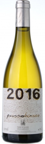 Вино PASSOBIANCO ПАССОБЬЯНКО белое, сухое, 2018  750 мл.