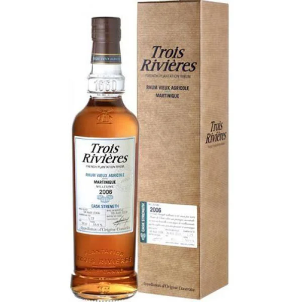 Ром Trois Rivieres rhum Cask Strength 2006 gift box Труа Ривьер ром Каск Стренс 2006 в подарочной упаковке 500 мл