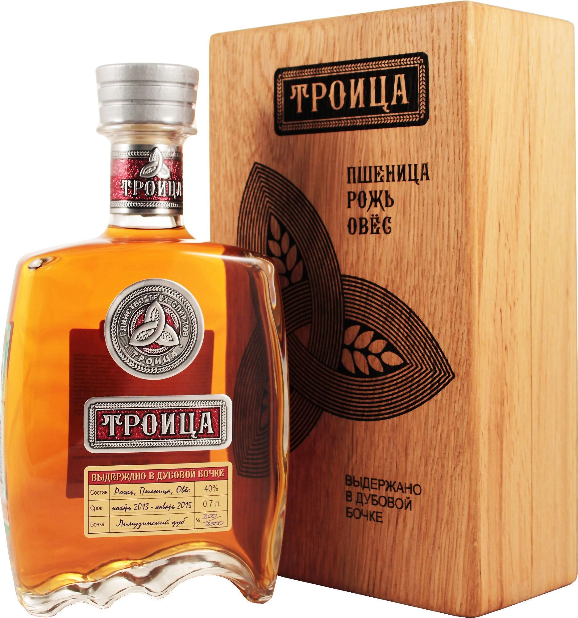 Водка Троица выдержанная в дубе в п/у   700 мл