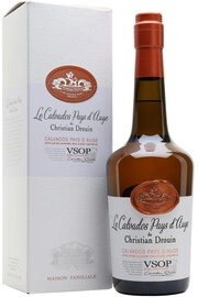 Кальвадос Christian Drouin Calvados Pays d'Auge VSOP gift box   700 мл