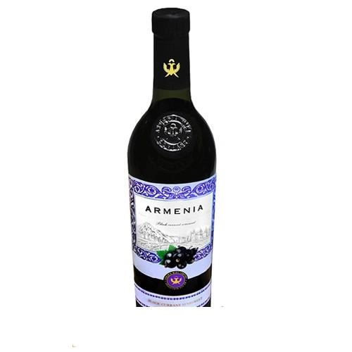 Винный напиток Армения Вайн Черная смородина Полусладкое 750 мл
