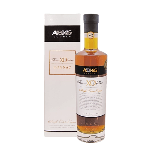 КОНЬЯК  BK6 XO Family Cellar   700  мл