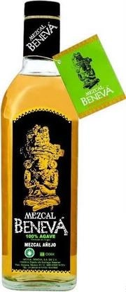 Мескаль Beneva  Anejo Mezcal con Gusano de Maguey 700 мл