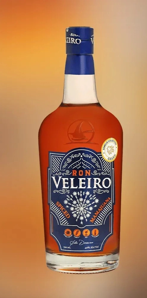 НАПИТОК НА ОСНОВЕ РОМА Ron Veleiro Mamajuana   700 мл