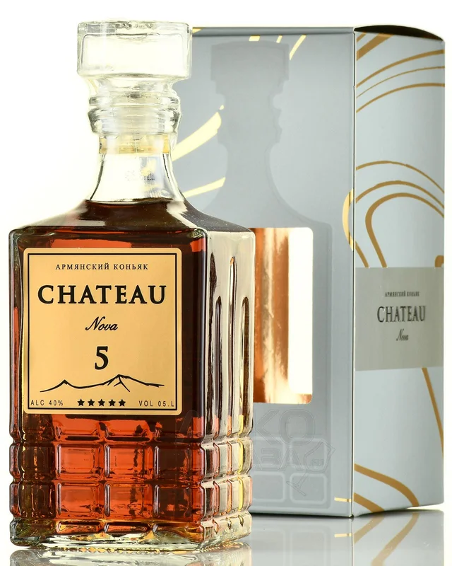 Коньяк  Chateau Nova 5 Years Old gift box  500 мл  40%
