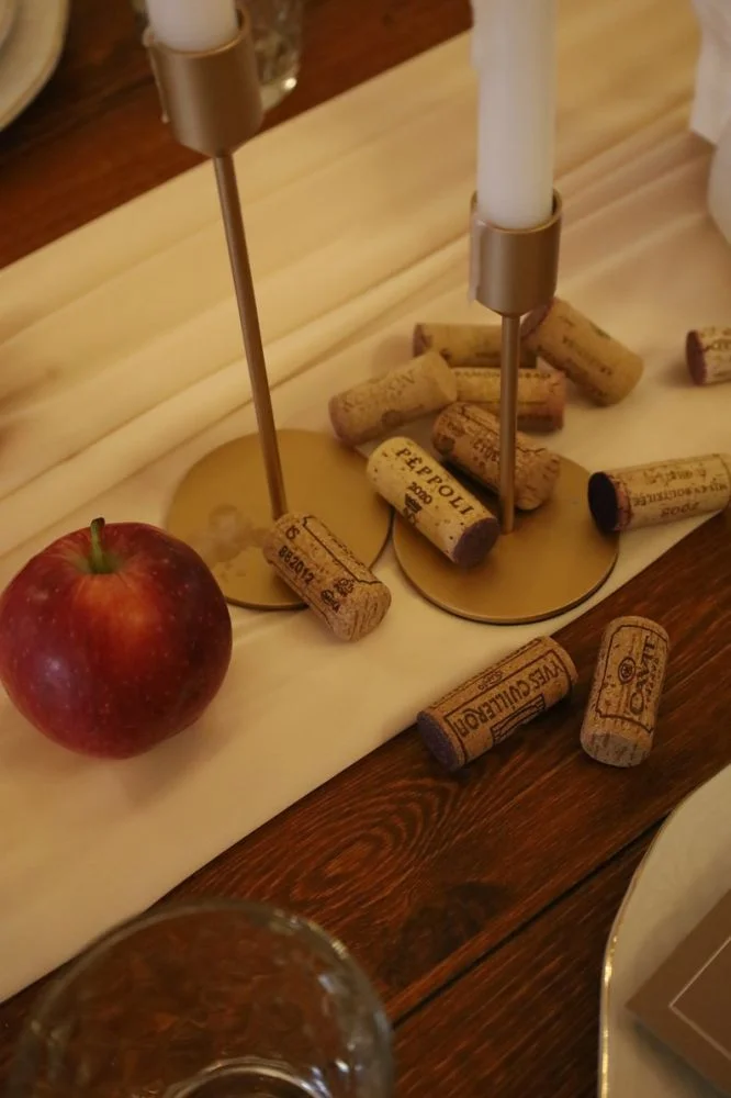 Как правильно открывать бутылку шампанского — без хлопков, брызг и потерь